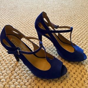 Size 7 Guess Blue Suede heels